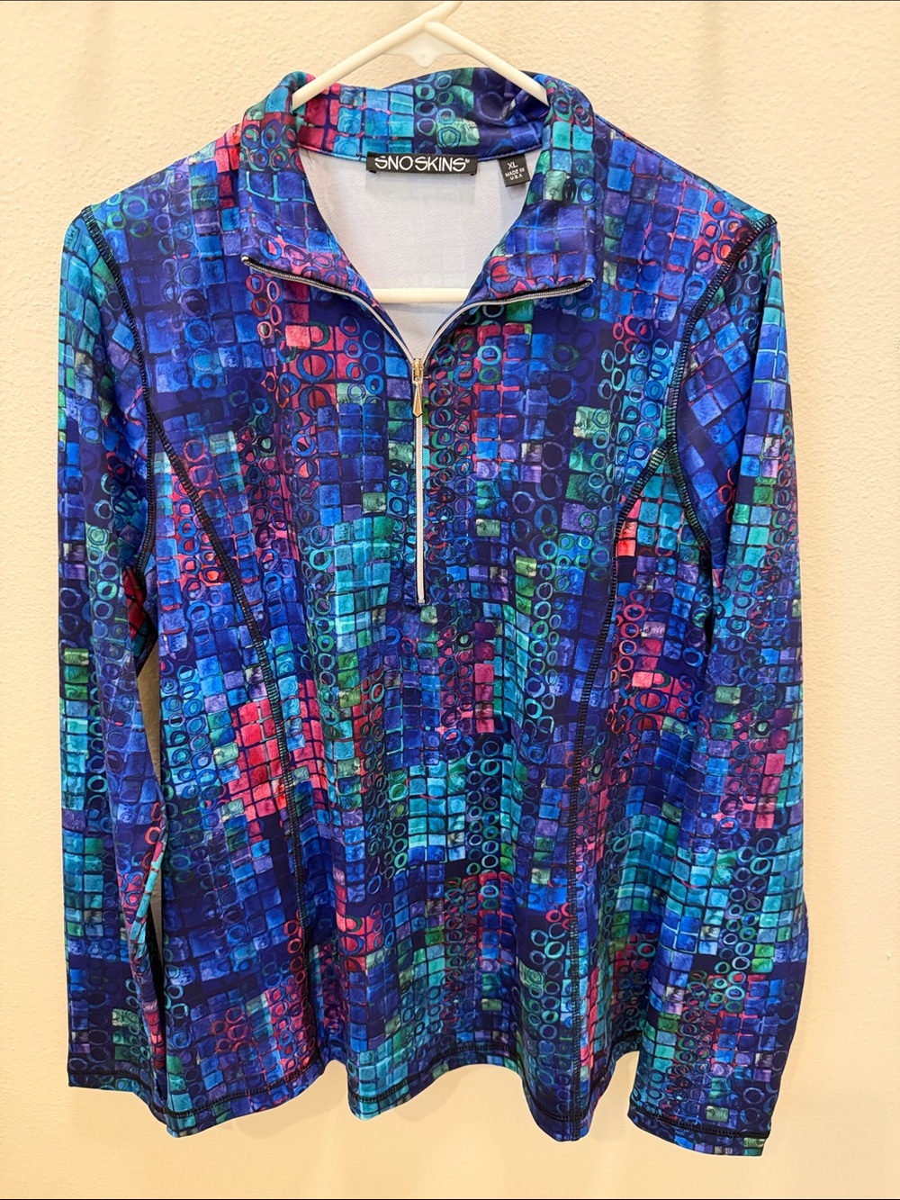 NWOT SNO SKINS Women's Blue Multi-Color Quarter Zip Pullover
